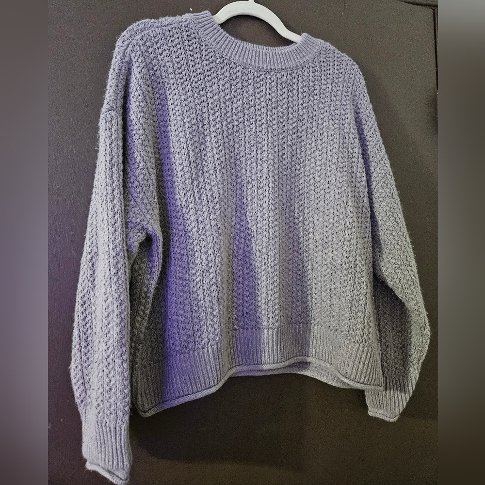 Universal Thread Crew Neck Sweater